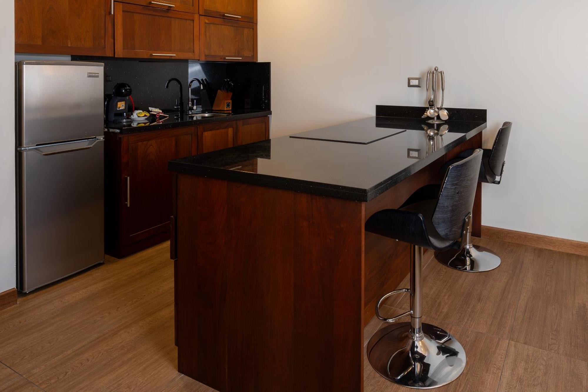 Hotel Vista Quince Guatemala City Екстериор снимка