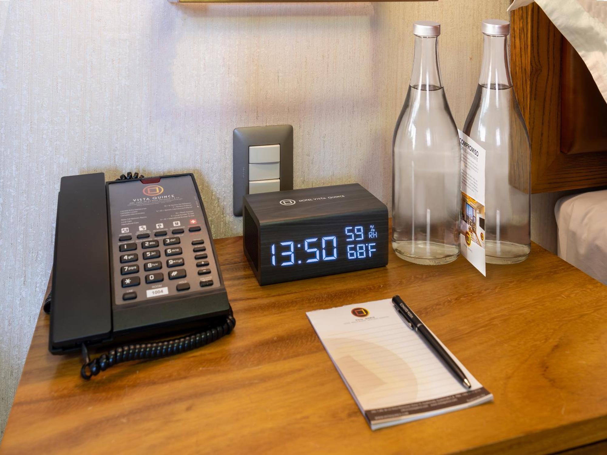 Hotel Vista Quince Guatemala City Екстериор снимка