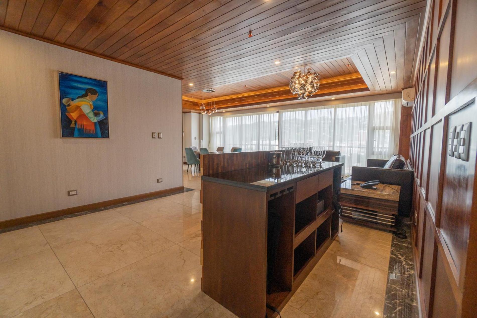 Hotel Vista Quince Guatemala City Екстериор снимка